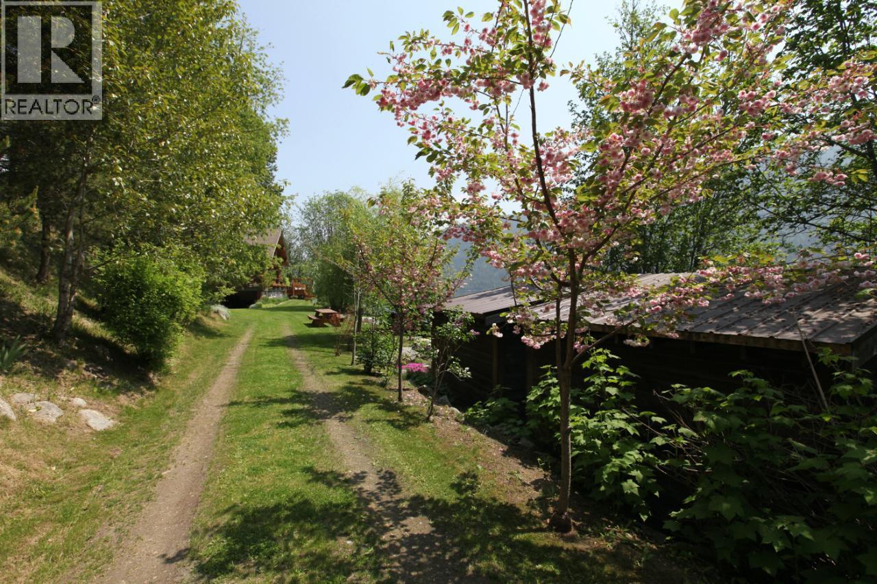 3140 3a Highway, Nelson, British Columbia  V1L 6M7 - Photo 54 - 10328105