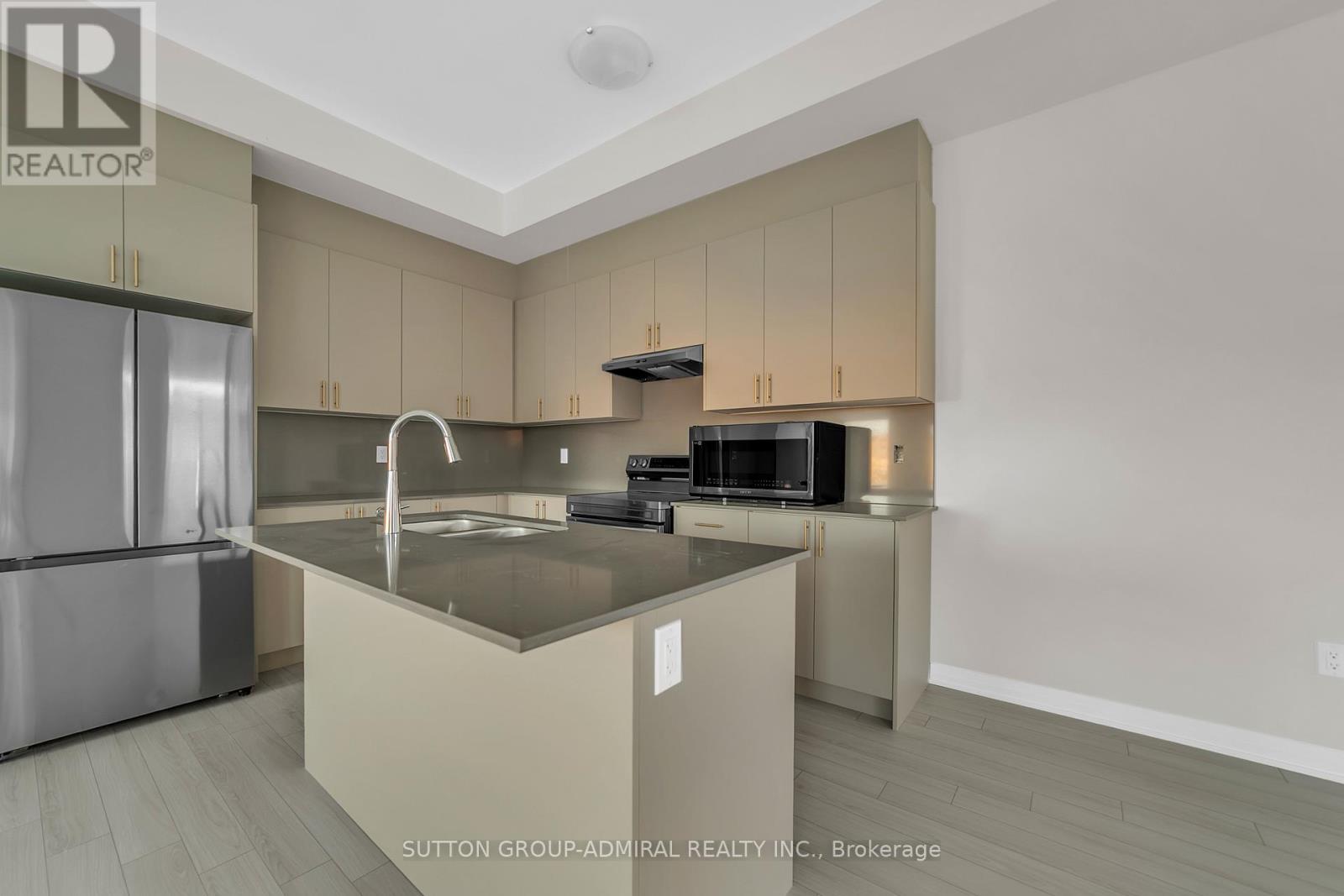 60 Lunay Drive, Richmond Hill, Ontario  L4S 0P2 - Photo 7 - N12474375