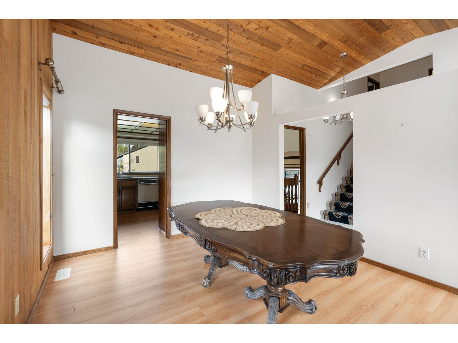 11417 Somerset Crescent, Delta, British Columbia  V4E 2P1 - Photo 5 - R3060670