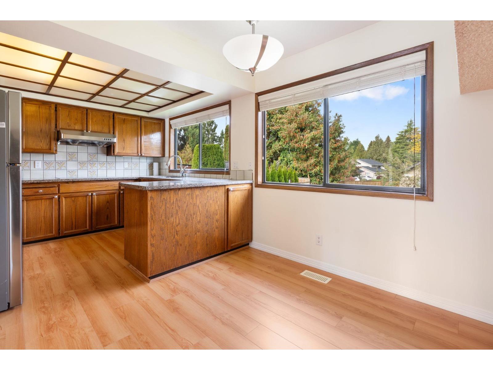 11417 Somerset Crescent, Delta, British Columbia  V4E 2P1 - Photo 8 - R3060670