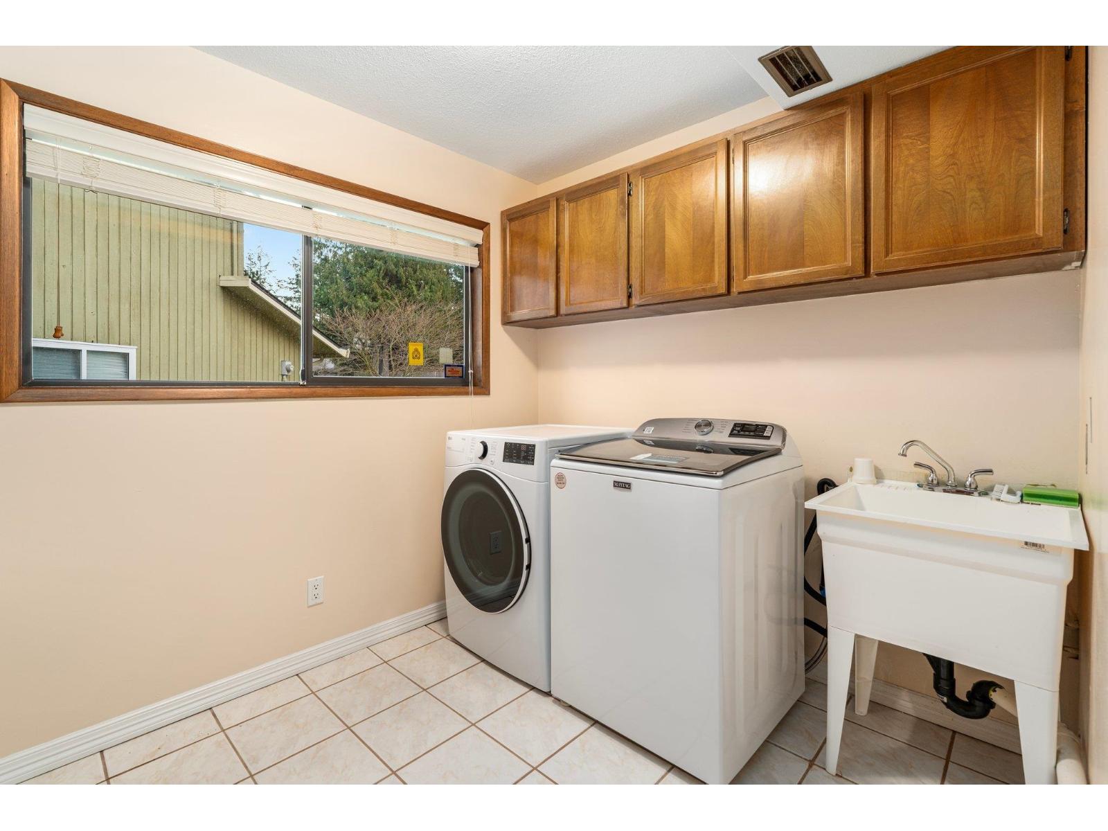 11417 Somerset Crescent, Delta, British Columbia  V4E 2P1 - Photo 14 - R3060670