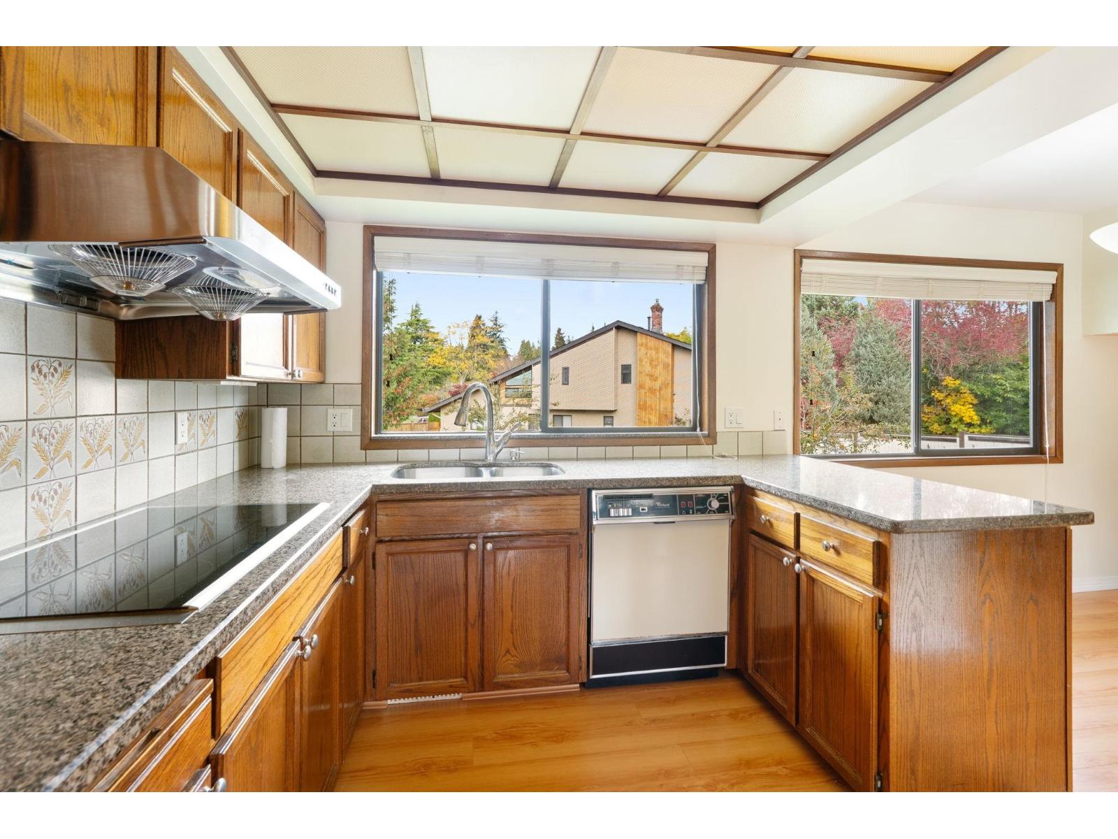 11417 Somerset Crescent, Delta, British Columbia  V4E 2P1 - Photo 7 - R3060670