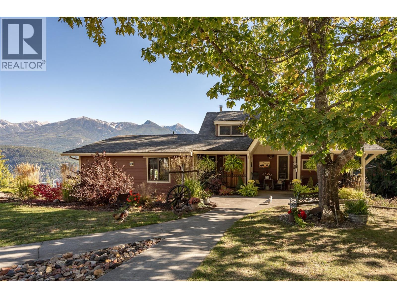 8840 Olson Road, Kaslo, British Columbia  V0G 1M0 - Photo 2 - 10364982