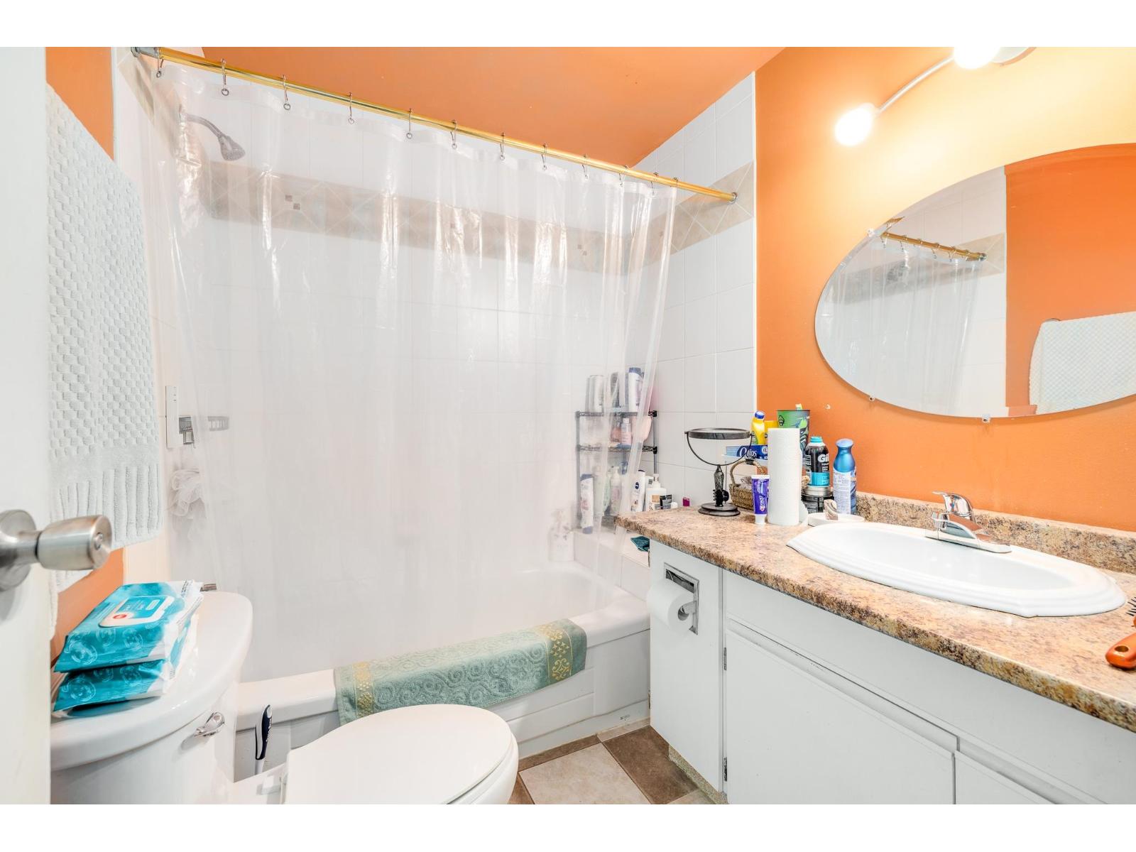 14810 Holly Park Lane, Surrey, British Columbia  V3R 6Y2 - Photo 18 - R3061382