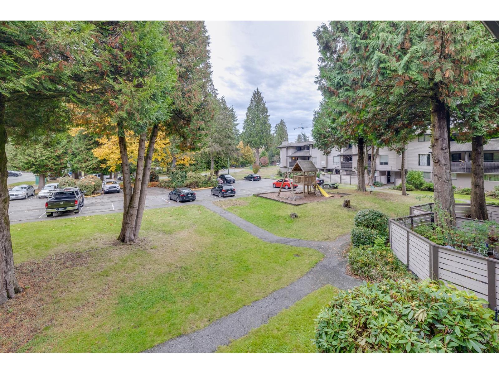 14810 Holly Park Lane, Surrey, British Columbia  V3R 6Y2 - Photo 22 - R3061382