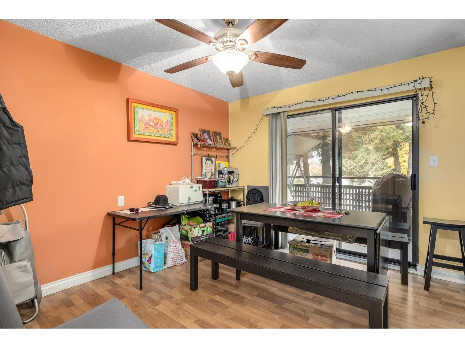 14810 Holly Park Lane, Surrey, British Columbia  V3R 6Y2 - Photo 7 - R3061382