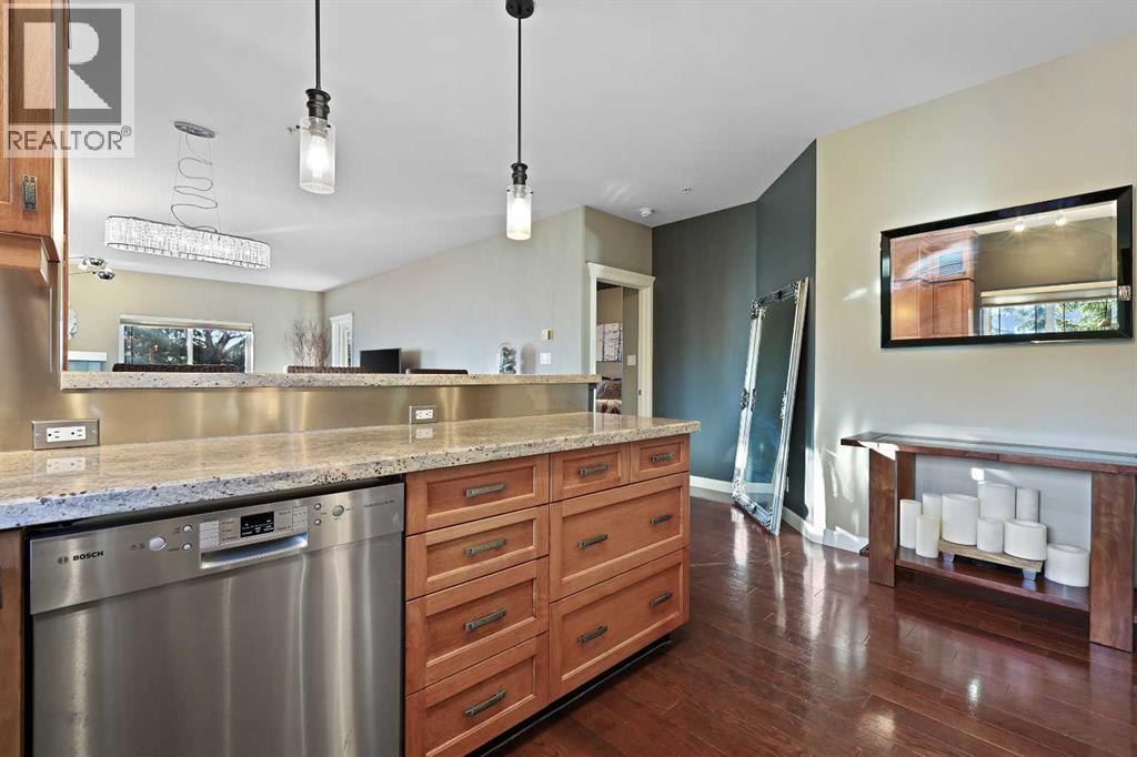 332, 10 Discovery Ridge Close Sw, Calgary, Alberta  T3H 5X3 - Photo 10 - A2262293