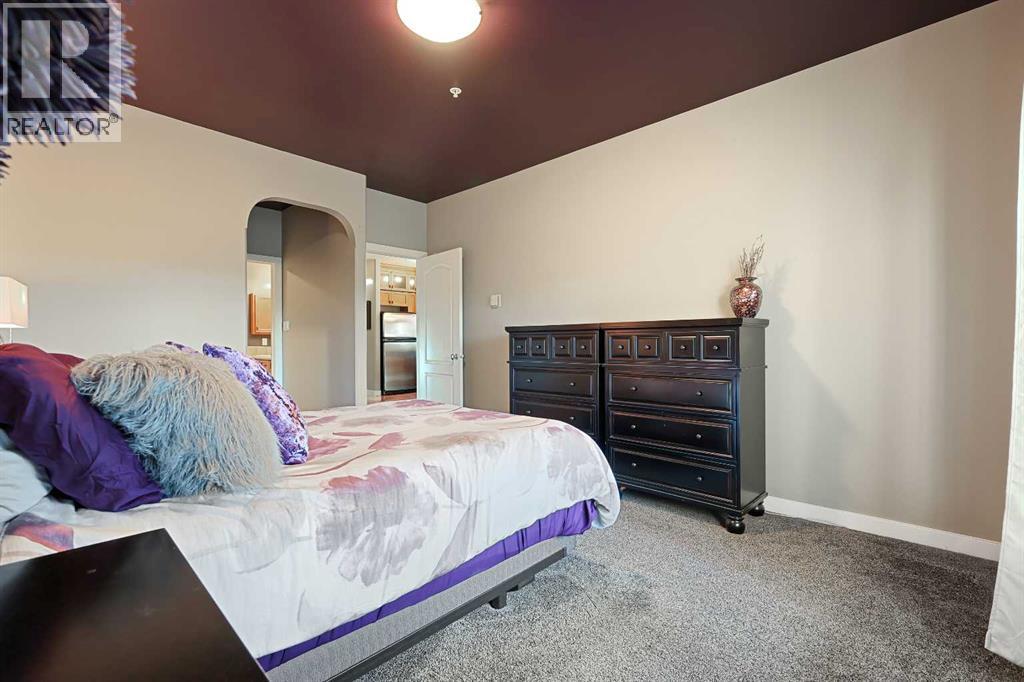 332, 10 Discovery Ridge Close Sw, Calgary, Alberta  T3H 5X3 - Photo 17 - A2262293