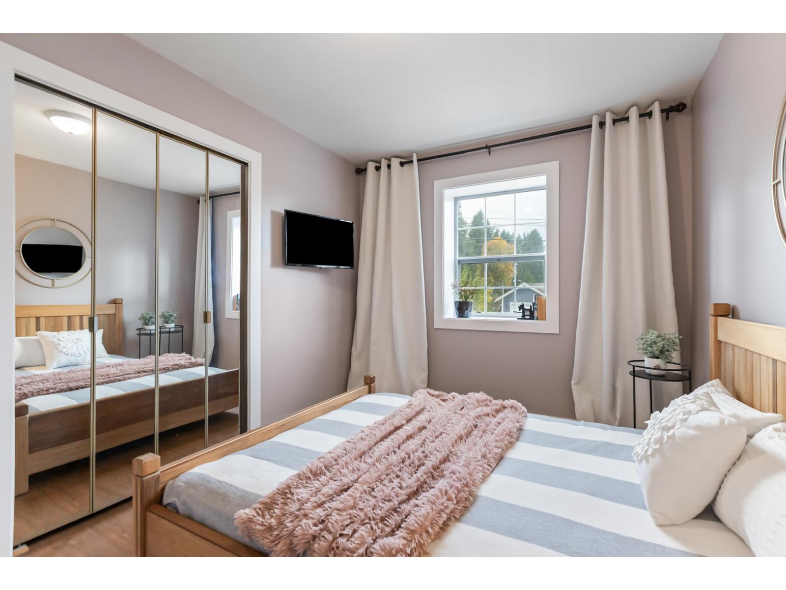 8442 Harms Street, Mission, British Columbia  V2V 6G2 - Photo 22 - R3061396