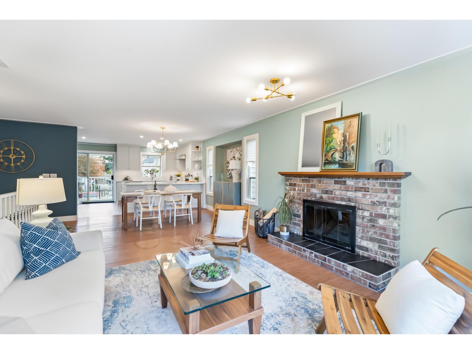 8442 Harms Street, Mission, British Columbia  V2V 6G2 - Photo 9 - R3061396