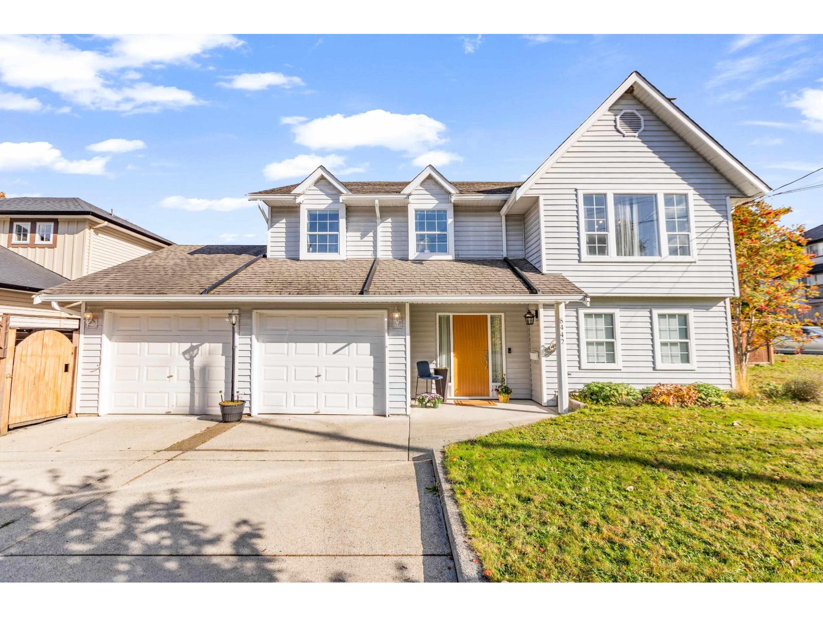 8442 Harms Street, Mission, British Columbia  V2V 6G2 - Photo 2 - R3061396