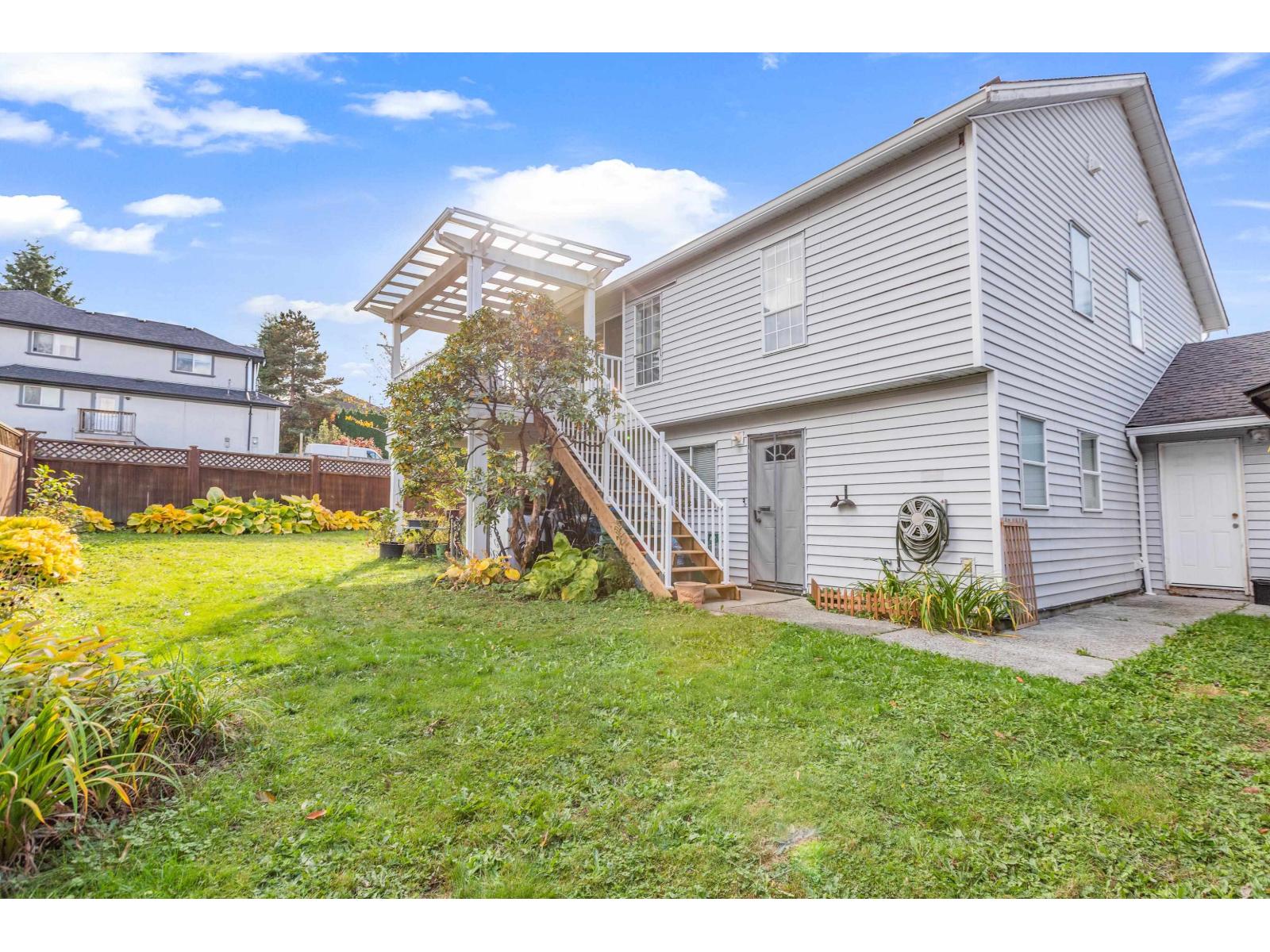 8442 Harms Street, Mission, British Columbia  V2V 6G2 - Photo 34 - R3061396