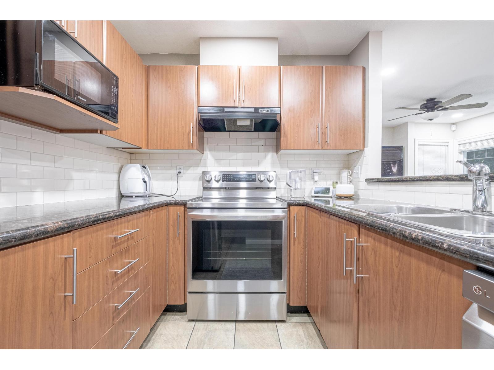 25 6110 138 Street, Surrey, British Columbia  V3X 3V6 - Photo 28 - R3061505