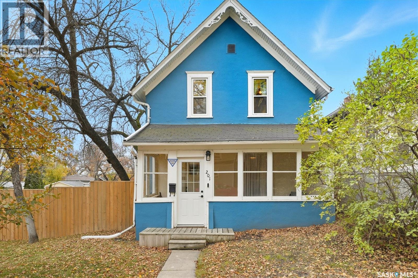 201 28th STREET W, Saskatoon, Saskatchewan