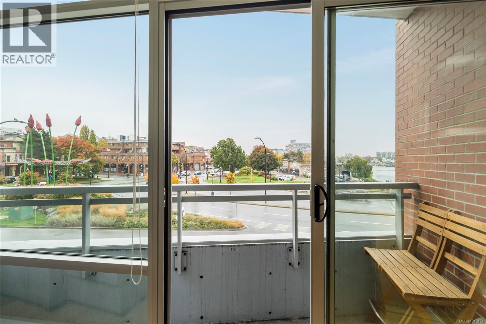 211 456 Pandora Ave, Victoria, British Columbia  V8W 0E3 - Photo 13 - 1018161