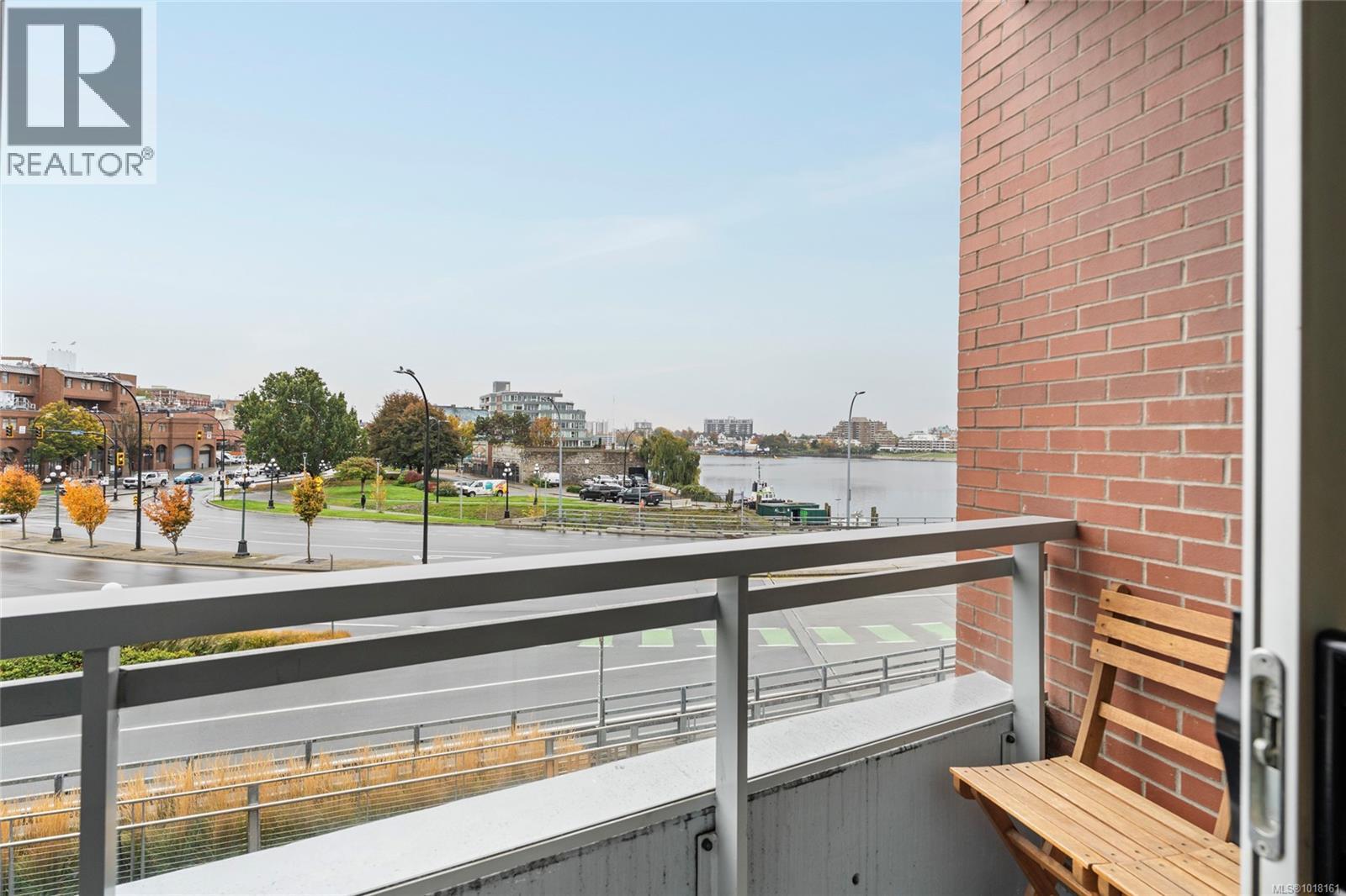 211 456 Pandora Ave, Victoria, British Columbia  V8W 0E3 - Photo 8 - 1018161