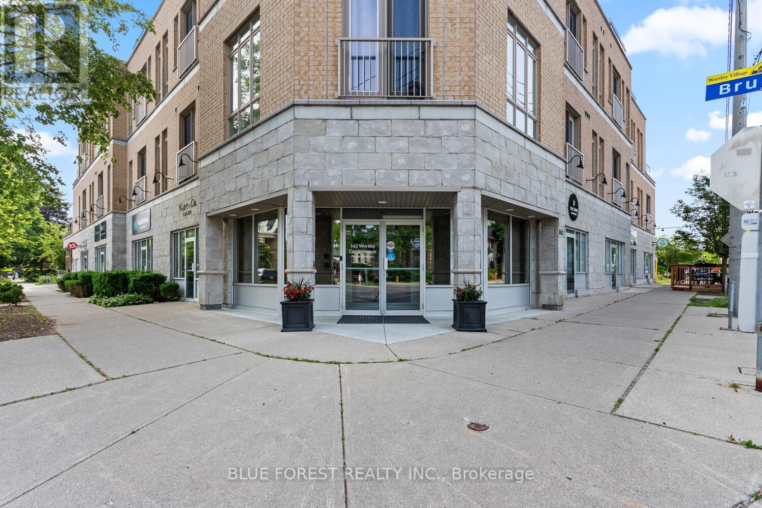 306 - 162 WORTLEY ROAD, London South, Ontario
