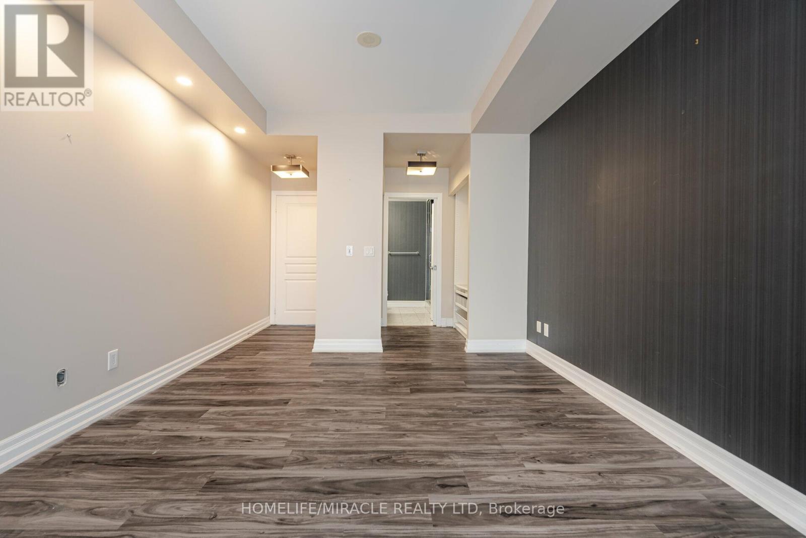 Ph2 - 225 Webb Drive, Mississauga, Ontario  L5B 4P2 - Photo 22 - W12479499