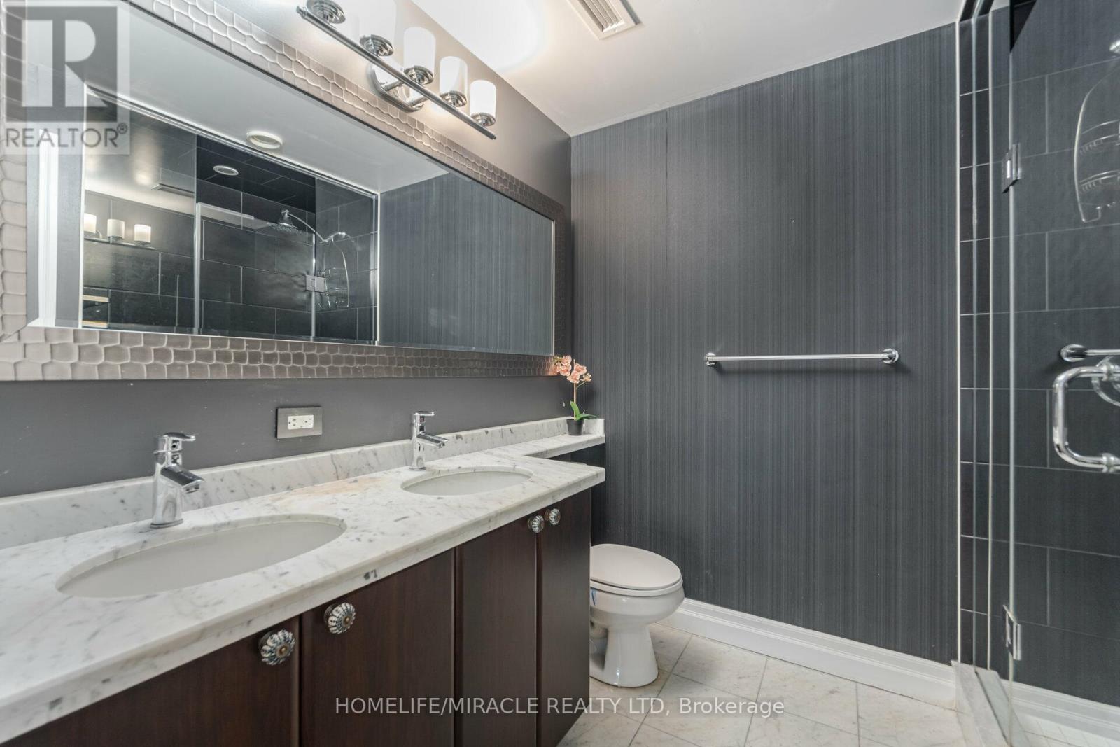 Ph2 - 225 Webb Drive, Mississauga, Ontario  L5B 4P2 - Photo 24 - W12479499