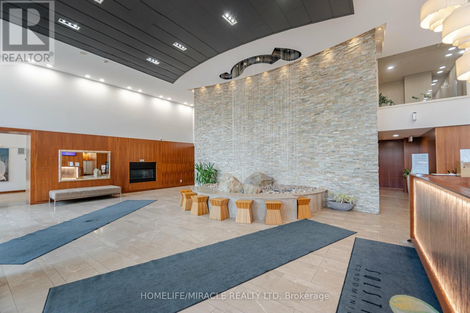 Ph2 - 225 Webb Drive, Mississauga, Ontario  L5B 4P2 - Photo 4 - W12479499