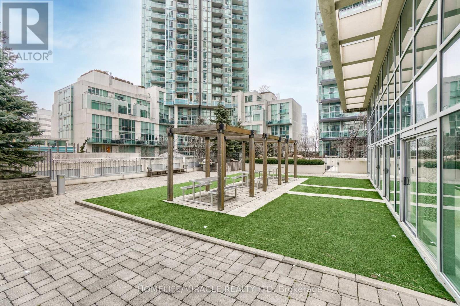 Ph2 - 225 Webb Drive, Mississauga, Ontario  L5B 4P2 - Photo 40 - W12479499