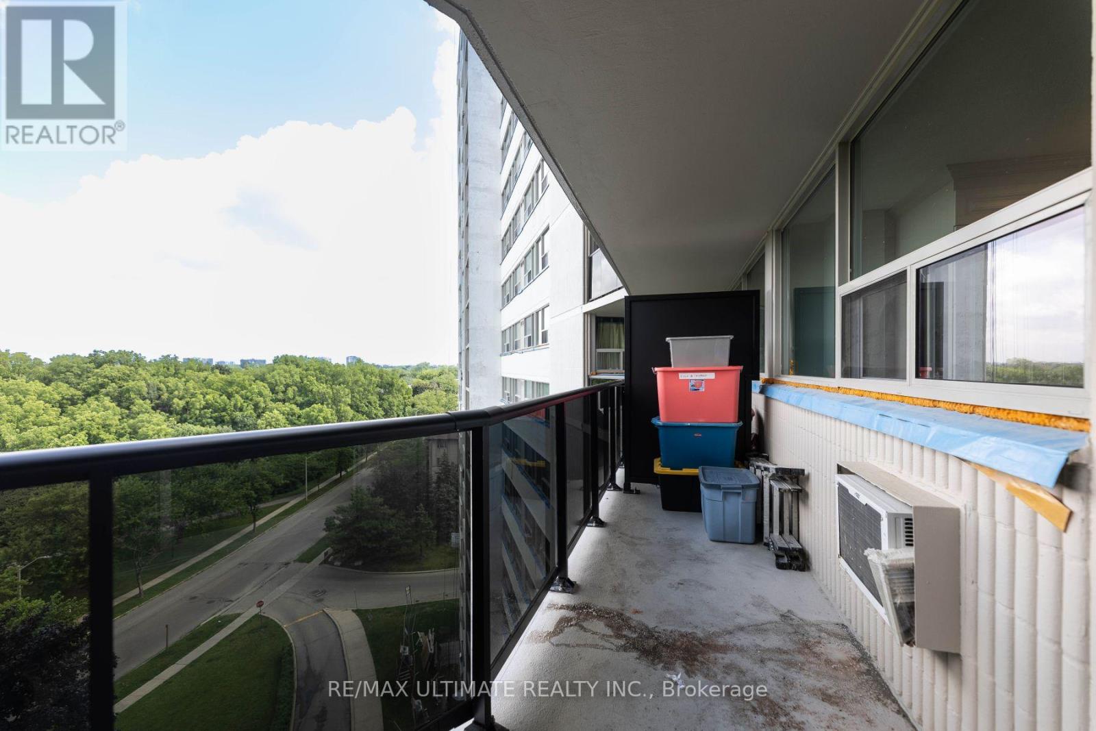 1007 - 530 Lolita Garden, Mississauga, Ontario  L5A 3T2 - Photo 25 - W12479506