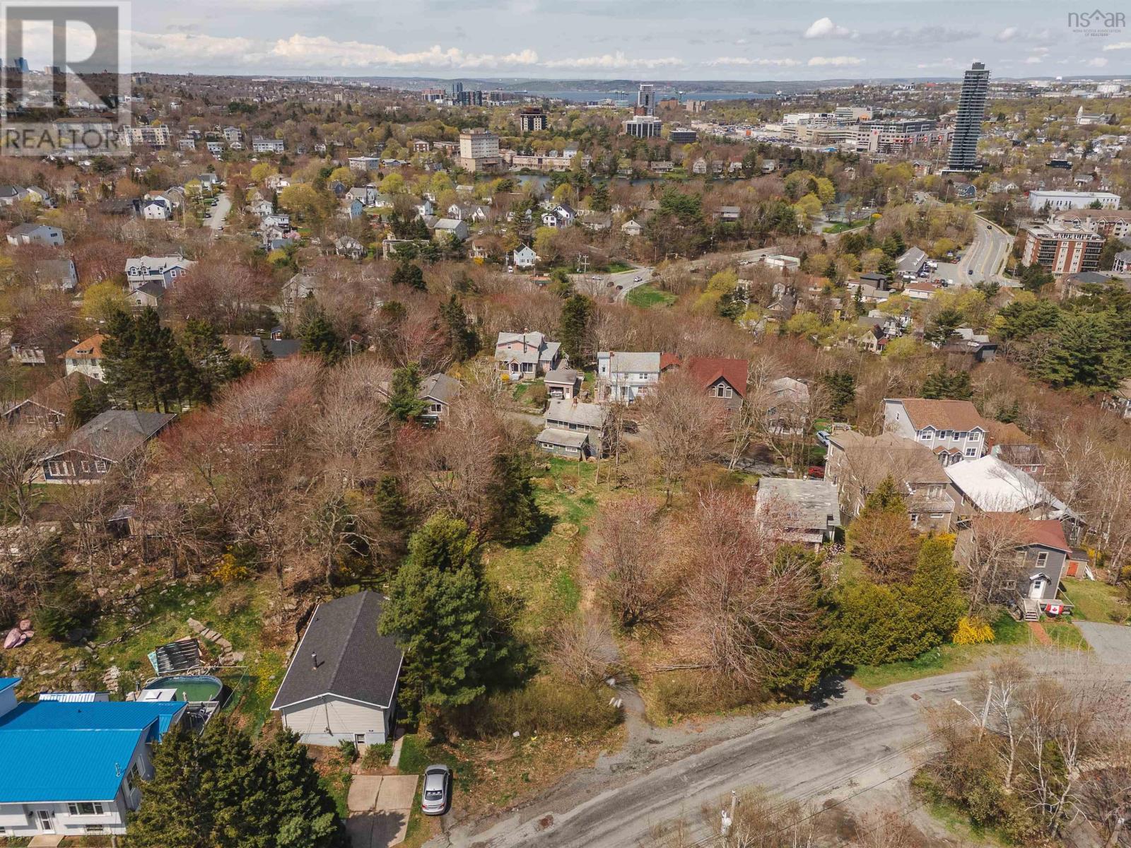 10 Idlewylde Road, Halifax, Nova Scotia  B3N 1B9 - Photo 10 - 202514541