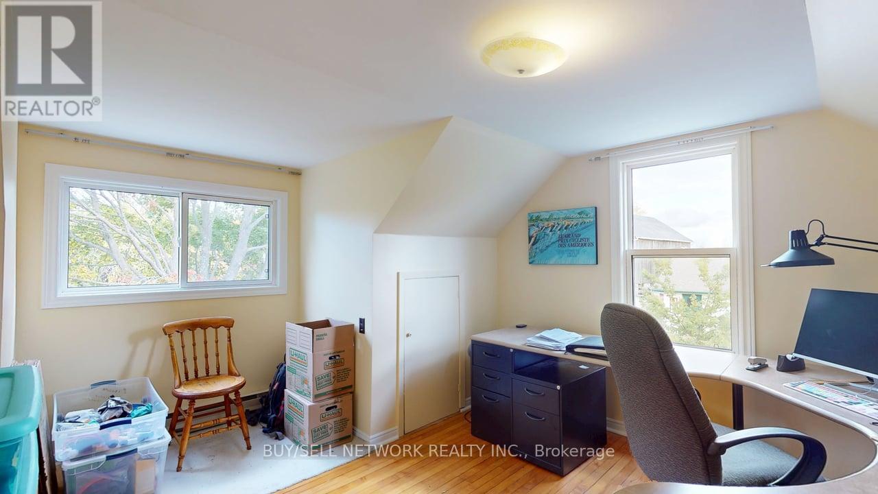 947 Division Road, Otonabee-South Monaghan, Ontario  K0L 2H0 - Photo 25 - X12479554