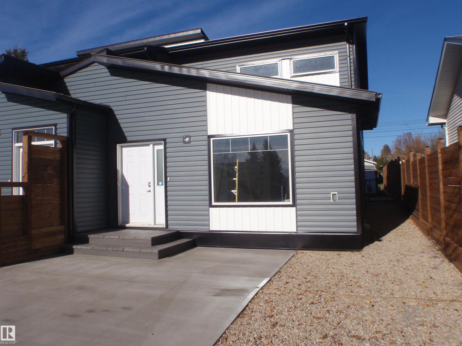 4416 55 AV, Barrhead, Alberta