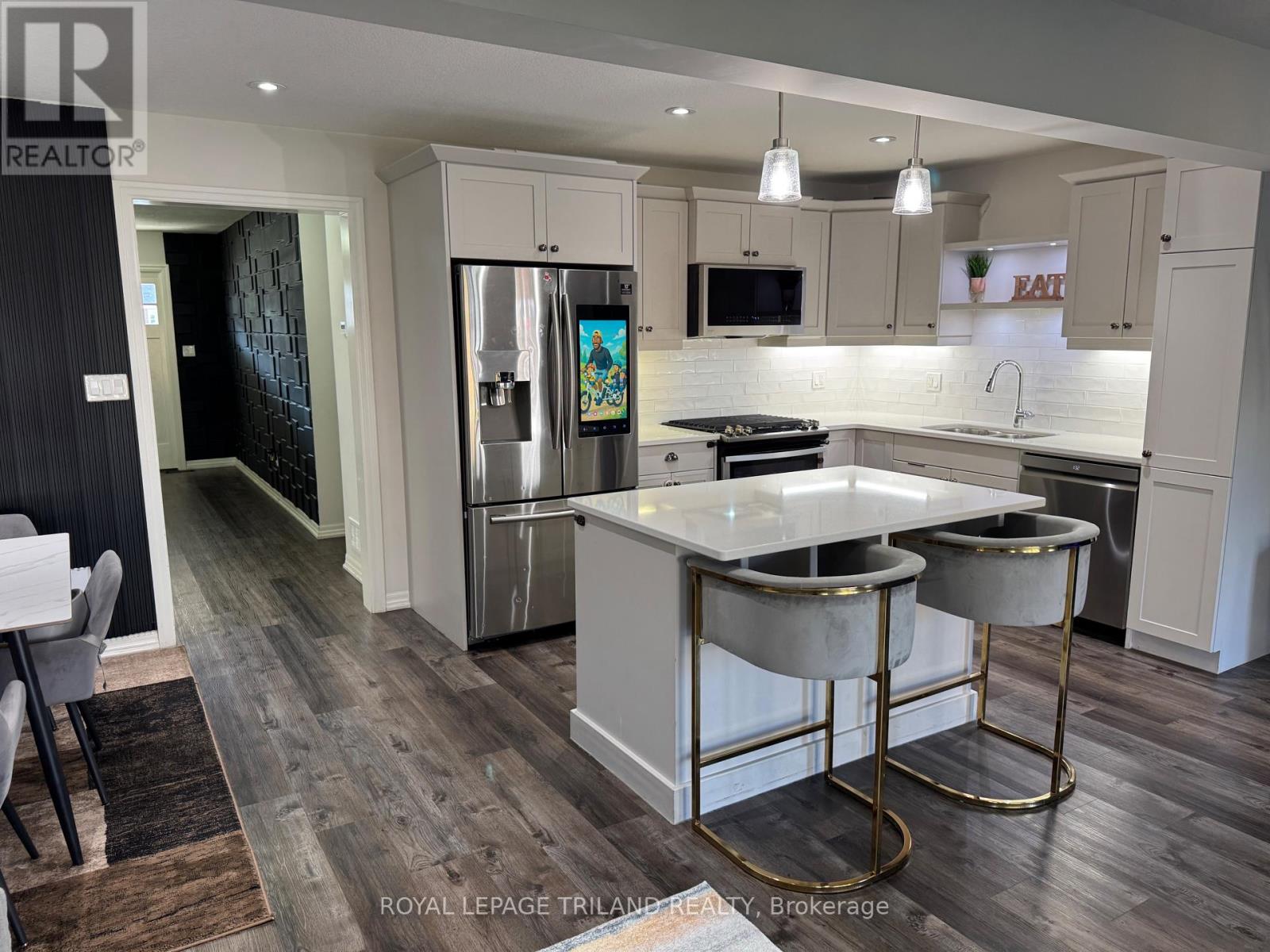Upper - 41 Cortland Terrace, St. Thomas, Ontario  N5R 0J7 - Photo 7 - X12479539