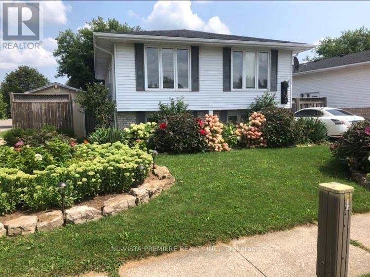 1 Osijek Crescent, Brantford, Ontario  N3P 1Z3 - Photo 3 - X12479551