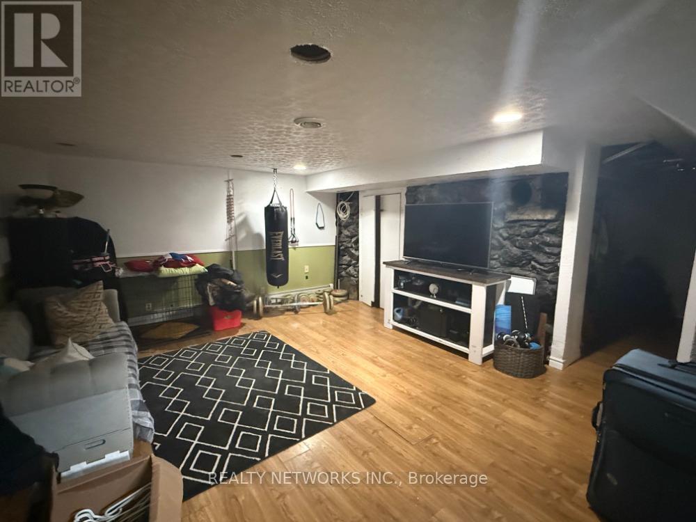 24 Hazelnut Street, Timmins, Ontario P4N 7C2 - Photo 11 - T12479552