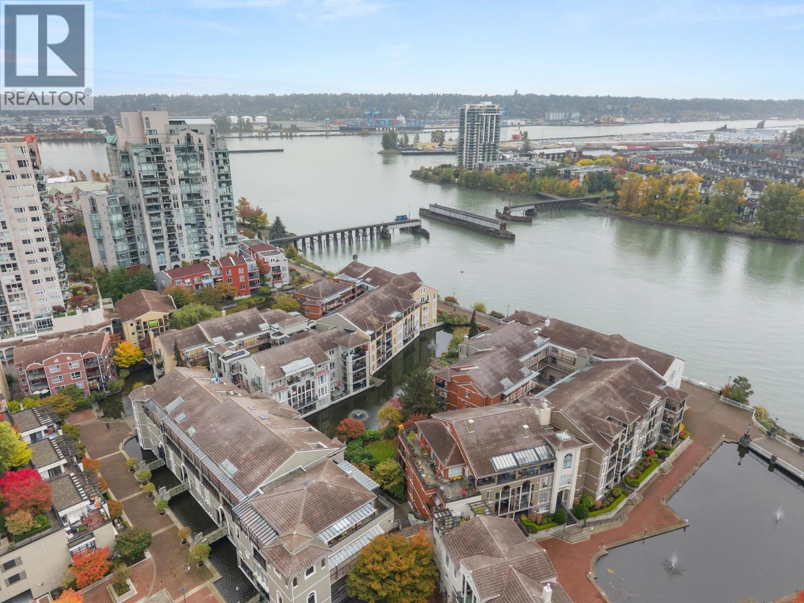 105 5 Renaissance Square, New Westminster, British Columbia  V3M 6K5 - Photo 38 - R3061350