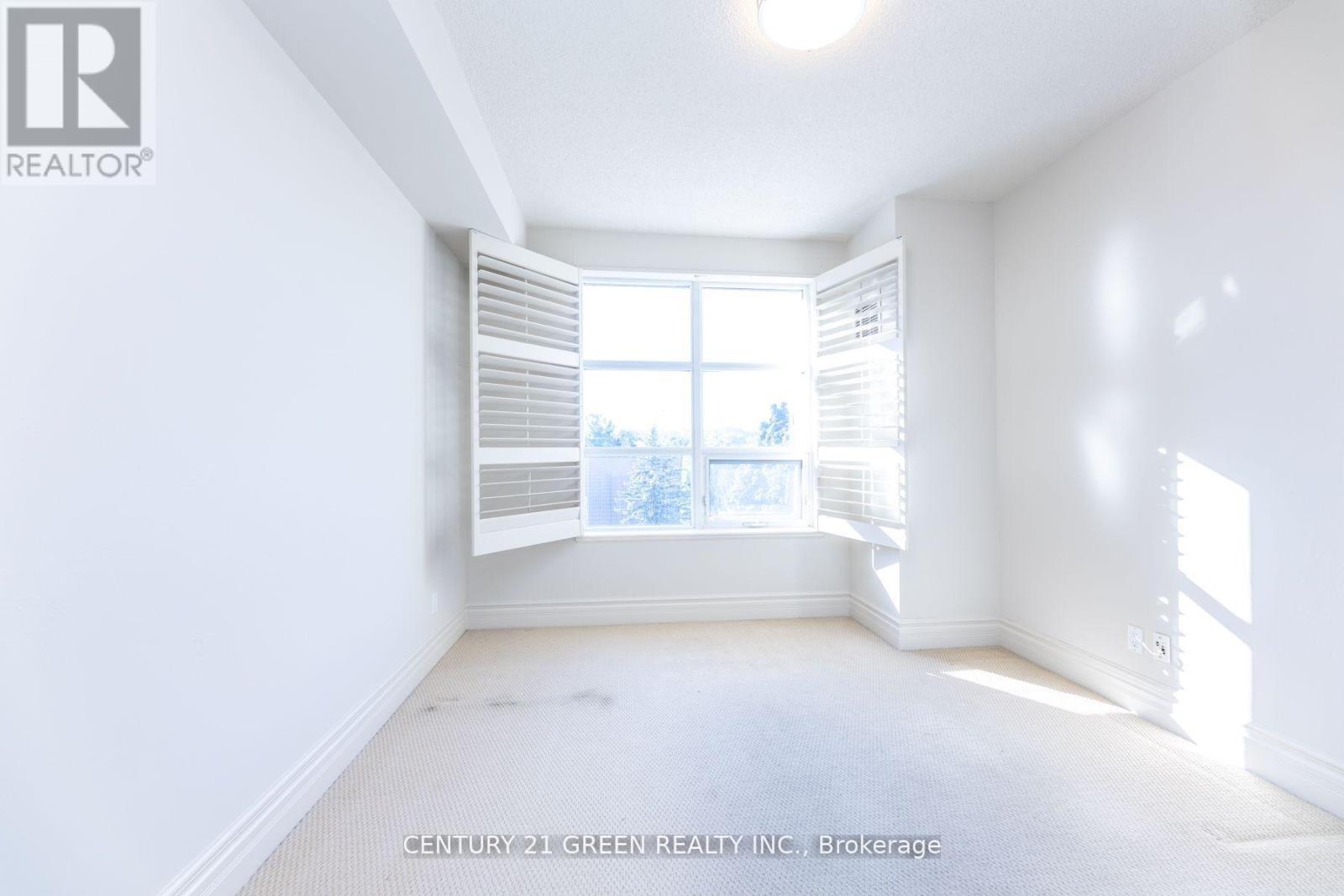 402 - 10 Old York Mills Road, Toronto, Ontario  M2P 2G9 - Photo 36 - C12479520