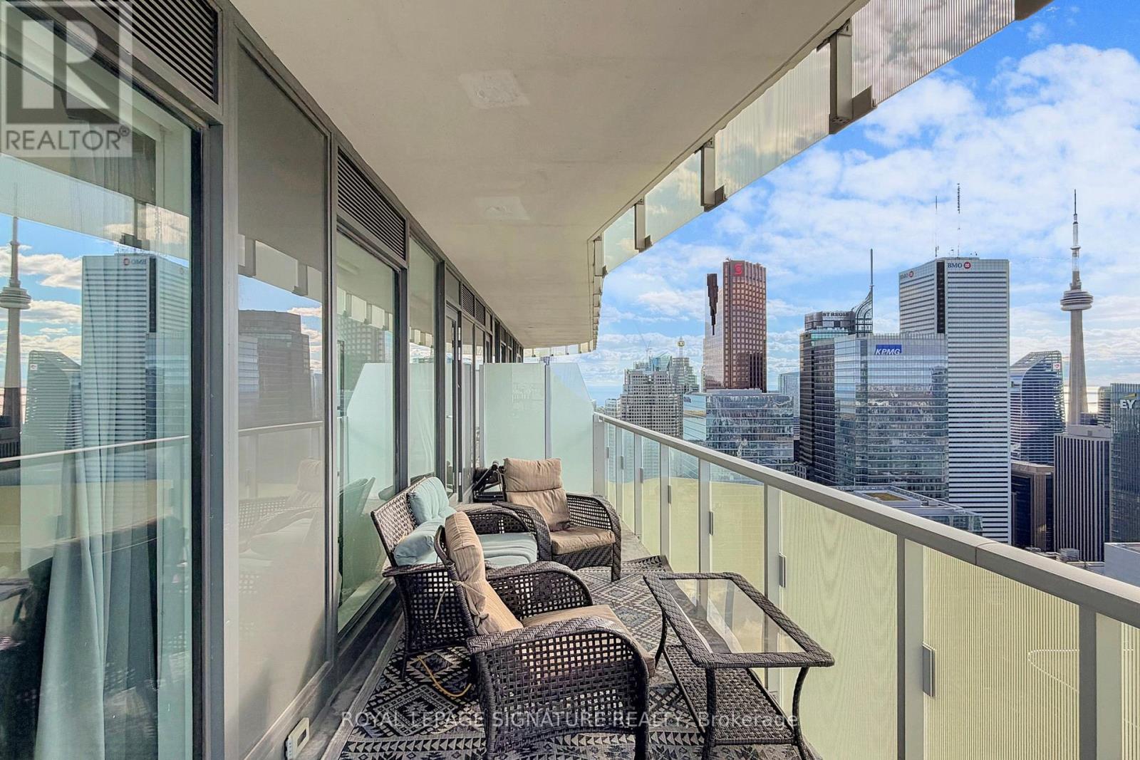 5811 - 197 Yonge Street, Toronto, Ontario  M5B 0C1 - Photo 27 - C12479532