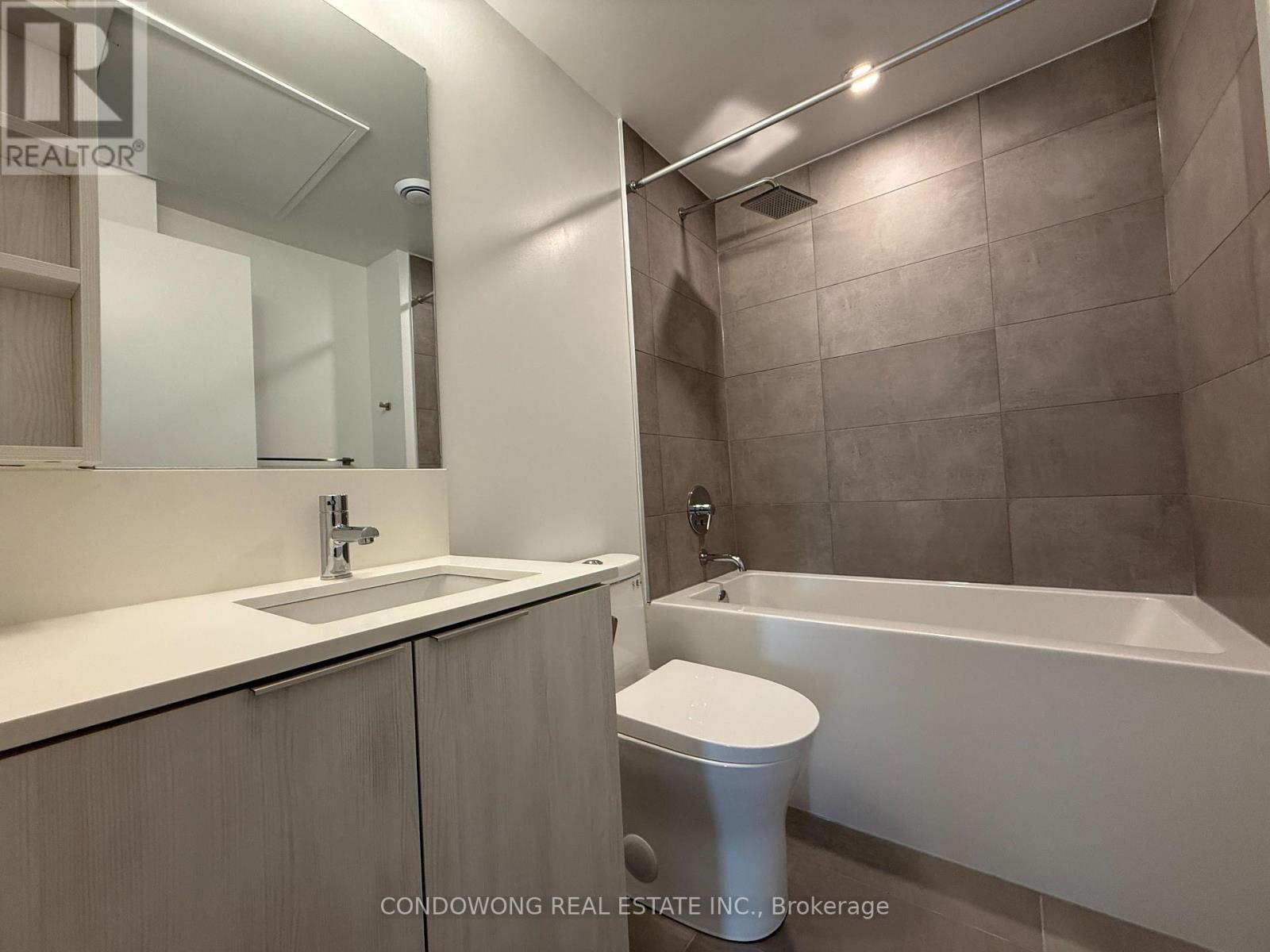 809 - 8 Wellesley Street W, Toronto, Ontario  M4Y 0J5 - Photo 11 - C12479533