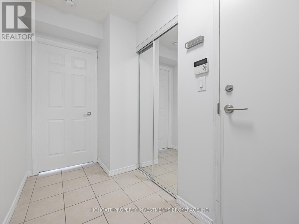 307 - 120 Dallimore Circle, Toronto, Ontario  M3C 4J1 - Photo 2 - C12479538