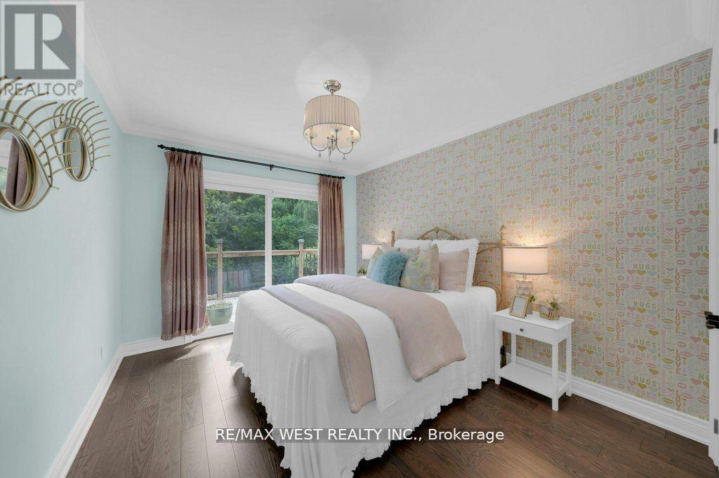 151 Brahms Avenue, Toronto, Ontario  M2H 1H9 - Photo 24 - C12479542