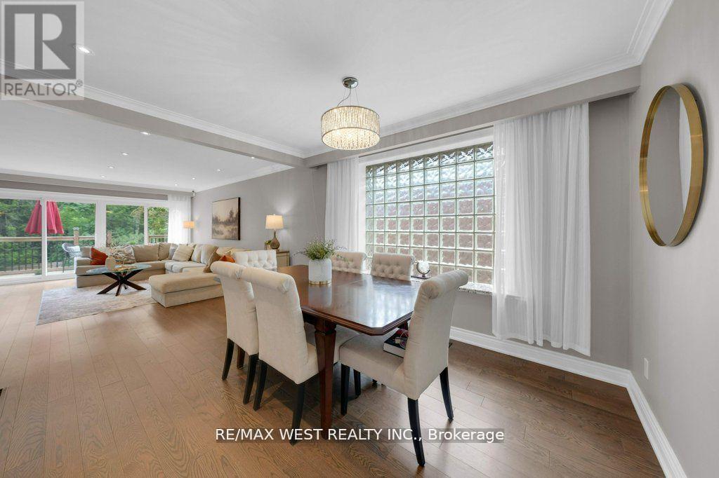 151 Brahms Avenue, Toronto, Ontario  M2H 1H9 - Photo 7 - C12479542