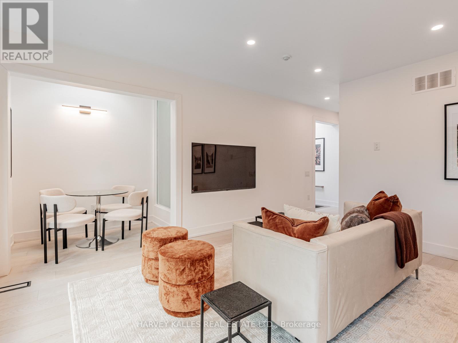 Lane - 35 Curzon Street, Toronto, Ontario  M4M 3B3 - Photo 11 - E12479549