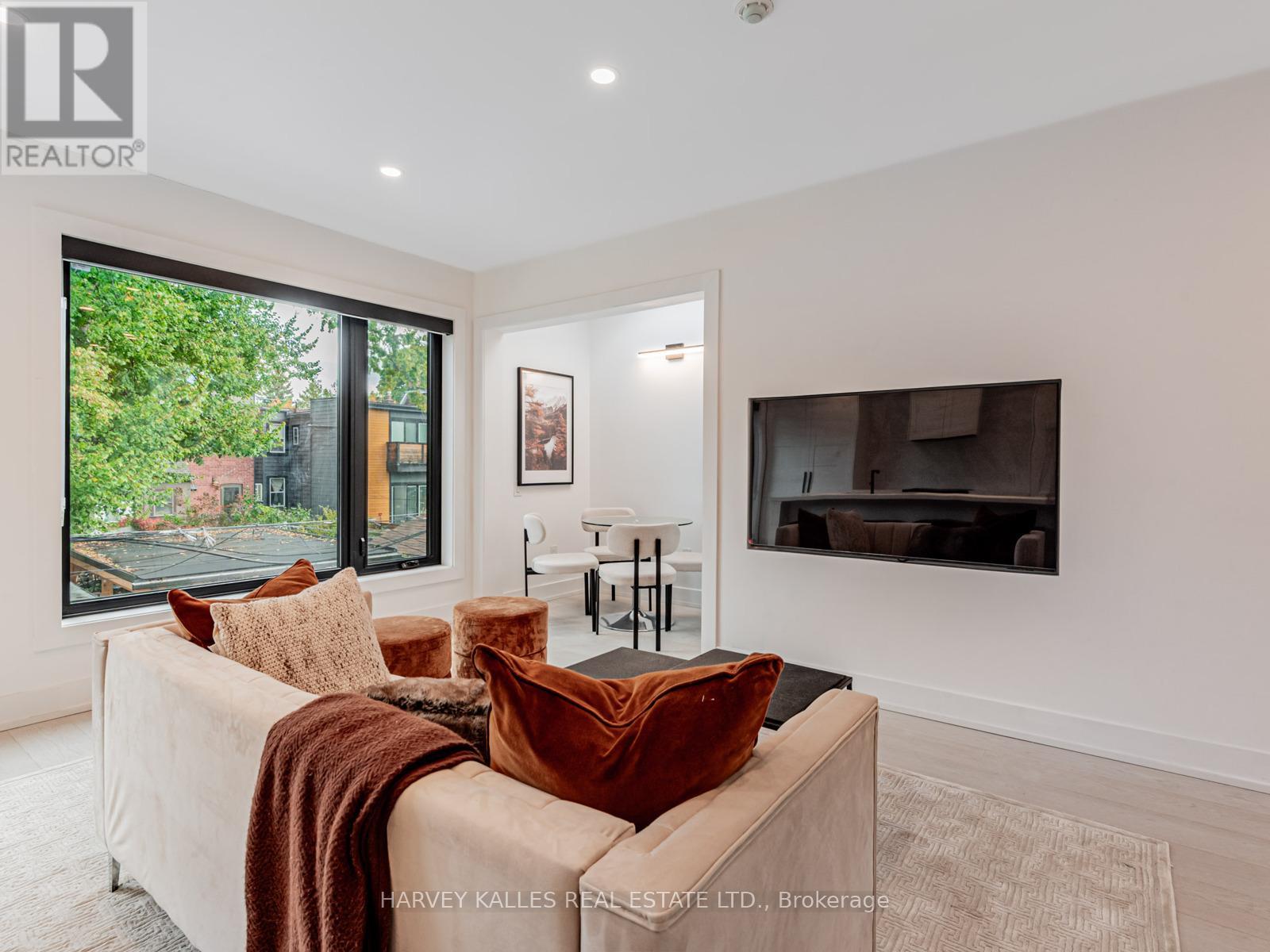 Lane - 35 Curzon Street, Toronto, Ontario  M4M 3B3 - Photo 12 - E12479549