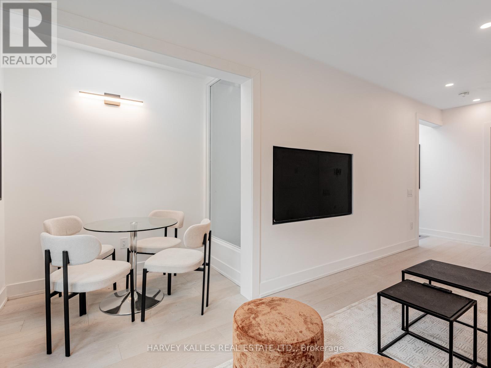 Lane - 35 Curzon Street, Toronto, Ontario  M4M 3B3 - Photo 13 - E12479549