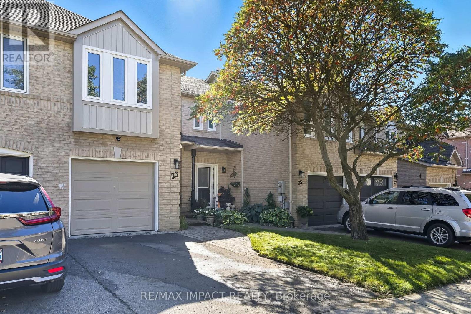 33 Pine Gate Place, Whitby, Ontario  L1R 2M6 - Photo 2 - E12479578