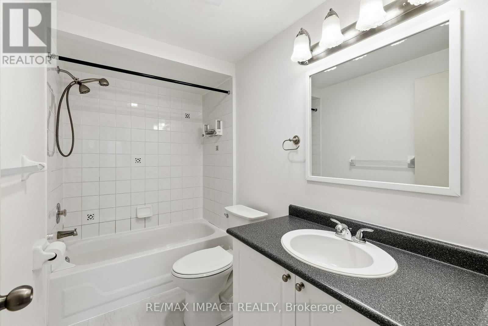 33 Pine Gate Place, Whitby, Ontario  L1R 2M6 - Photo 36 - E12479578