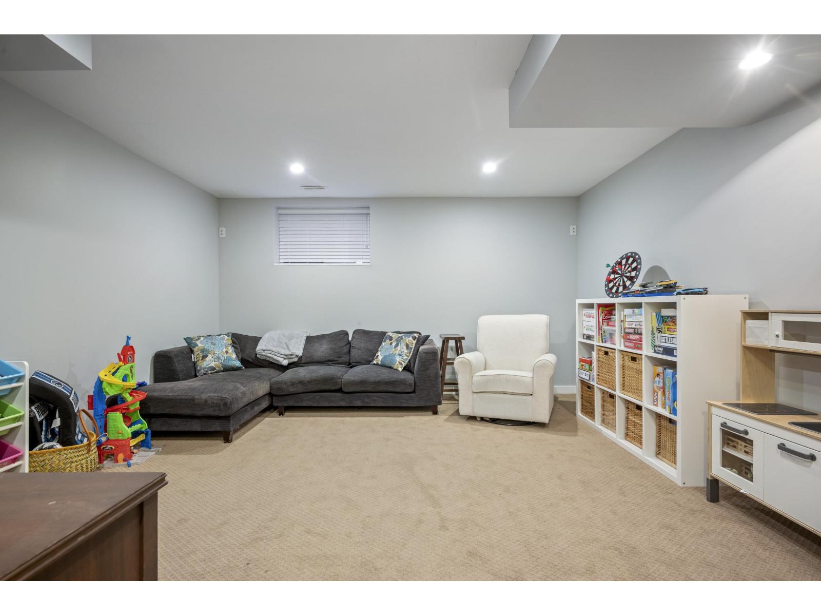 6867 208a Street, Langley, British Columbia  V2Y 0G2 - Photo 25 - R3061516