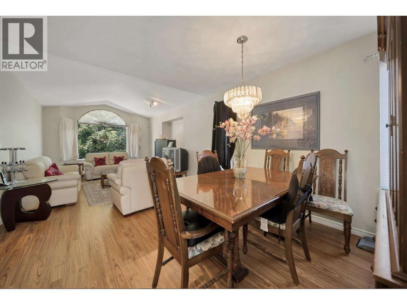 23860 118 Avenue, Maple Ridge, British Columbia  V4R 1Y9 - Photo 5 - R3061513