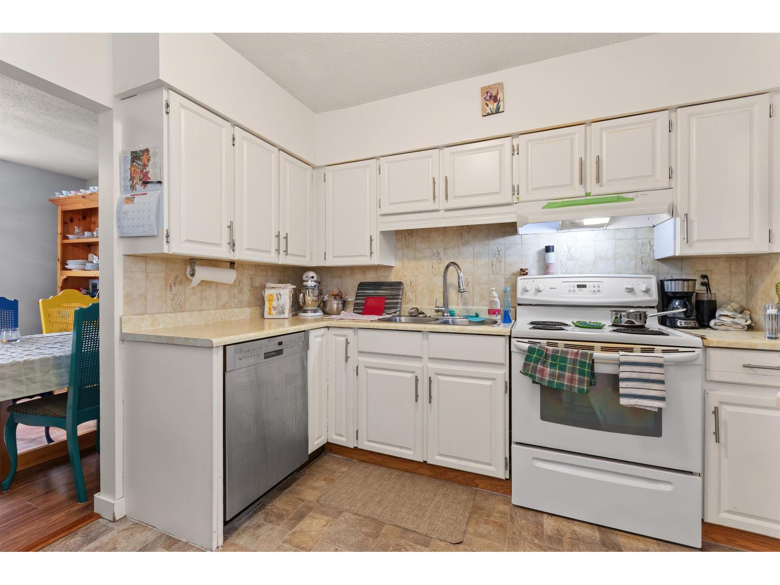 211 32025 Tims Avenue, Abbotsford, British Columbia  V2T 2H3 - Photo 7 - R3060481