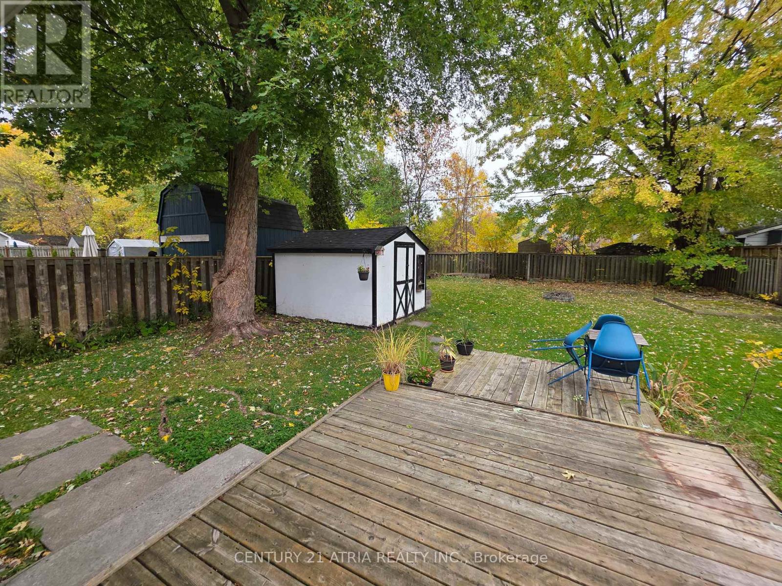 257 Pine Beach Drive, Georgina, Ontario  L4P 2V7 - Photo 15 - N12479541