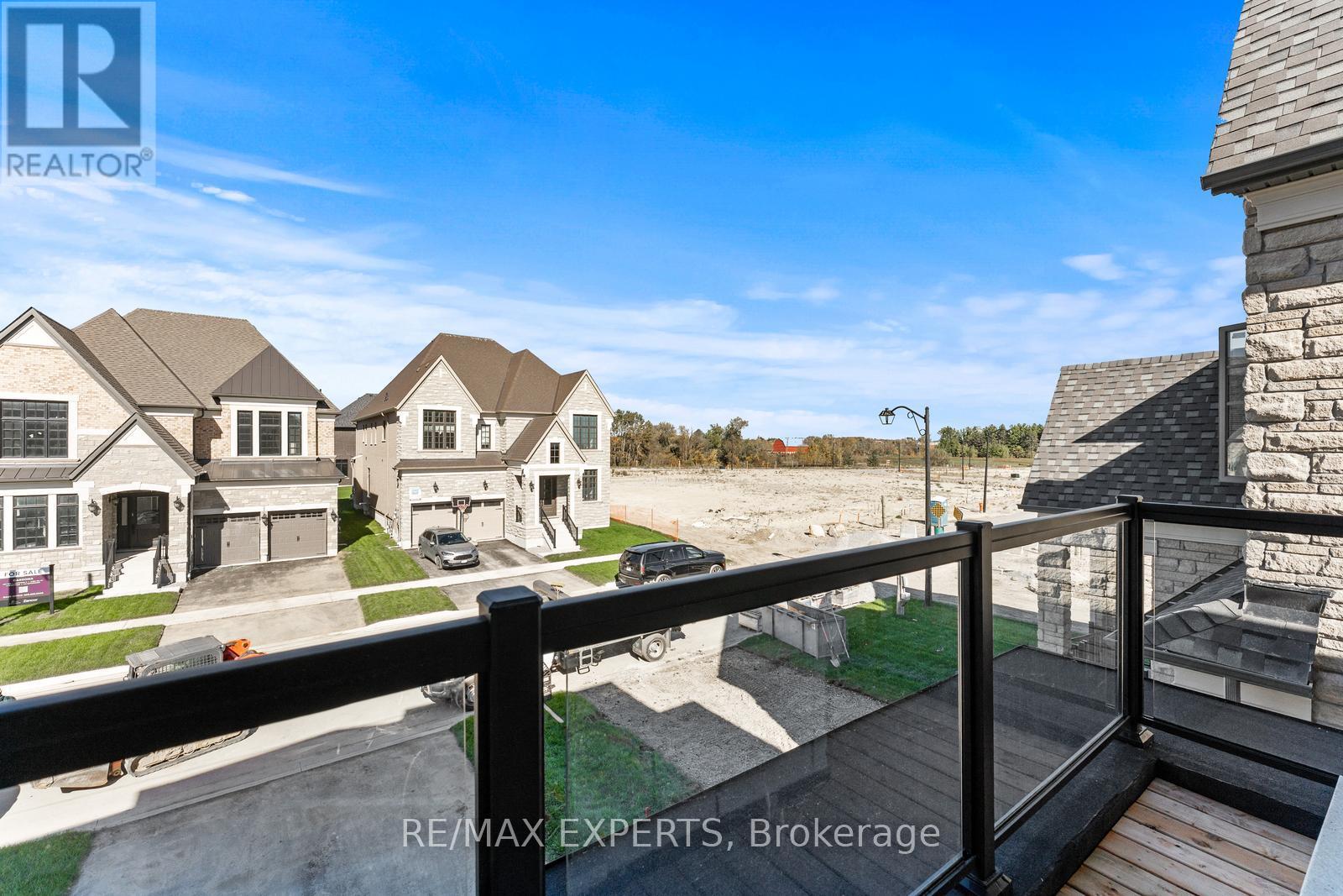 17 Saxby Farm Avenue, King, Ontario  L7B 1K5 - Photo 40 - N12479574