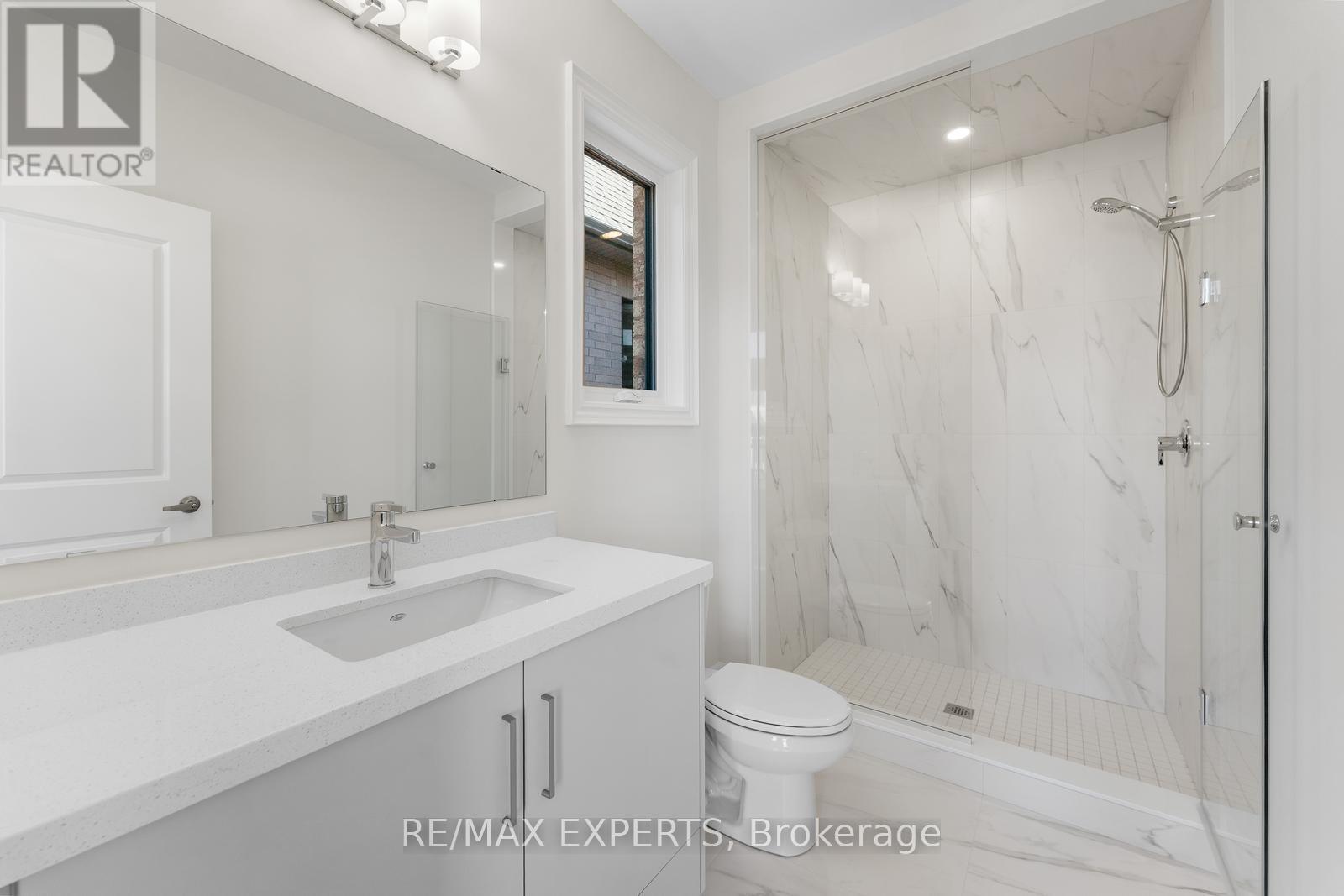 17 Saxby Farm Avenue, King, Ontario  L7B 1K5 - Photo 42 - N12479574